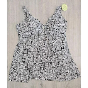 It Figures Slender Thighs Black White One Piece Swimsuit Wireless Dress 24W